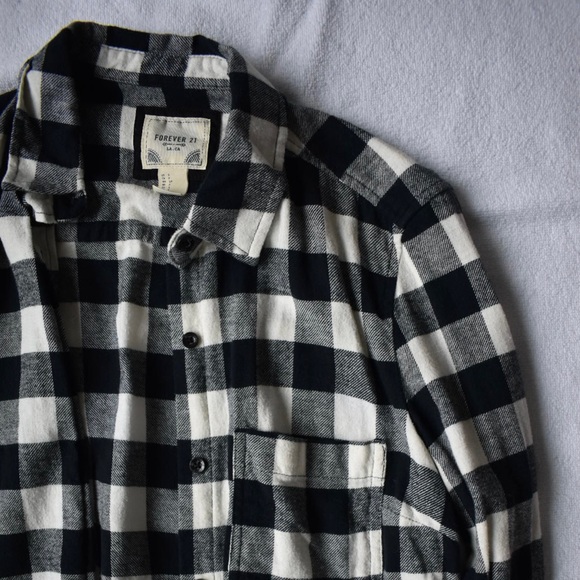 Forever 21 flannel - Picture 3 of 7